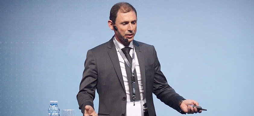 Transporte de Cargas no Brasil - desafios e oportunidades