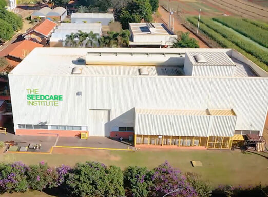Vista aérea do galpão do The Seedcare Institute