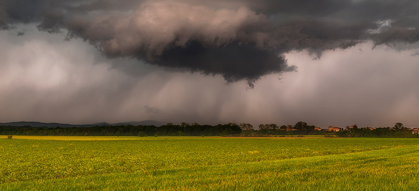 Clima chuvoso por conta da La Niña